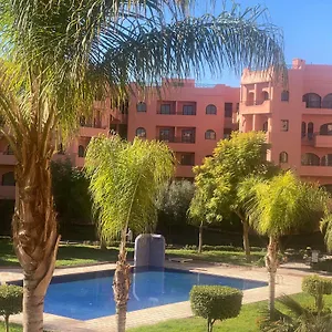  Appartement Un Moderne Chic Vue Sur Piscine